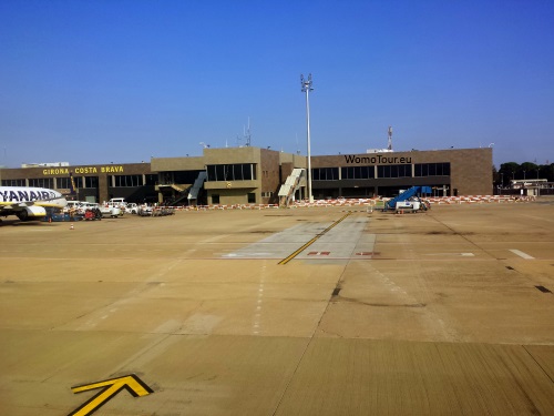 Girona Flughafen 3 W